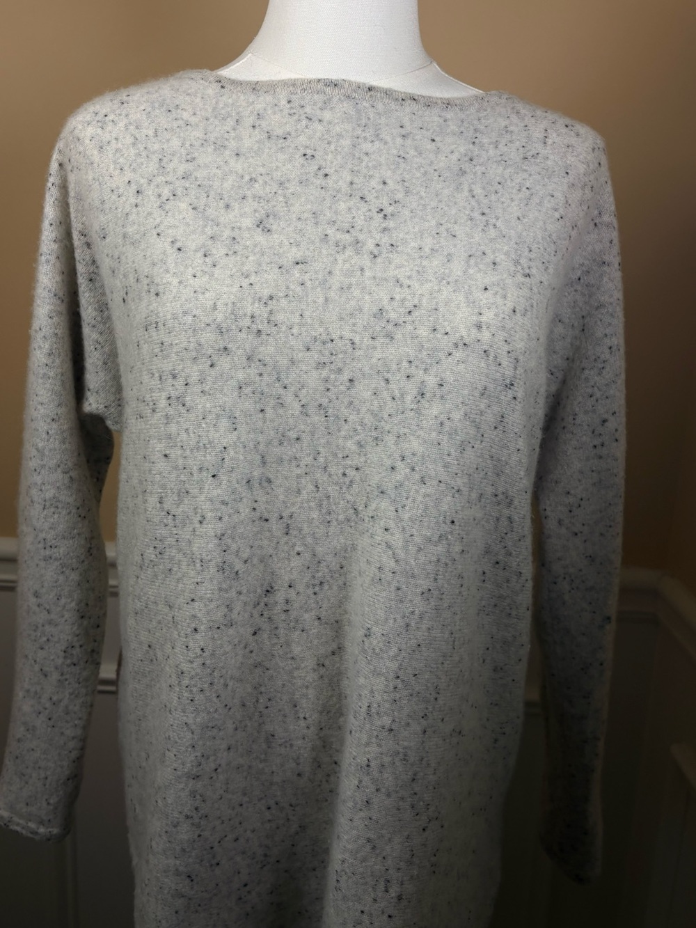 Charter Club Light Gray Speckled Crewneck Sweater - Women's